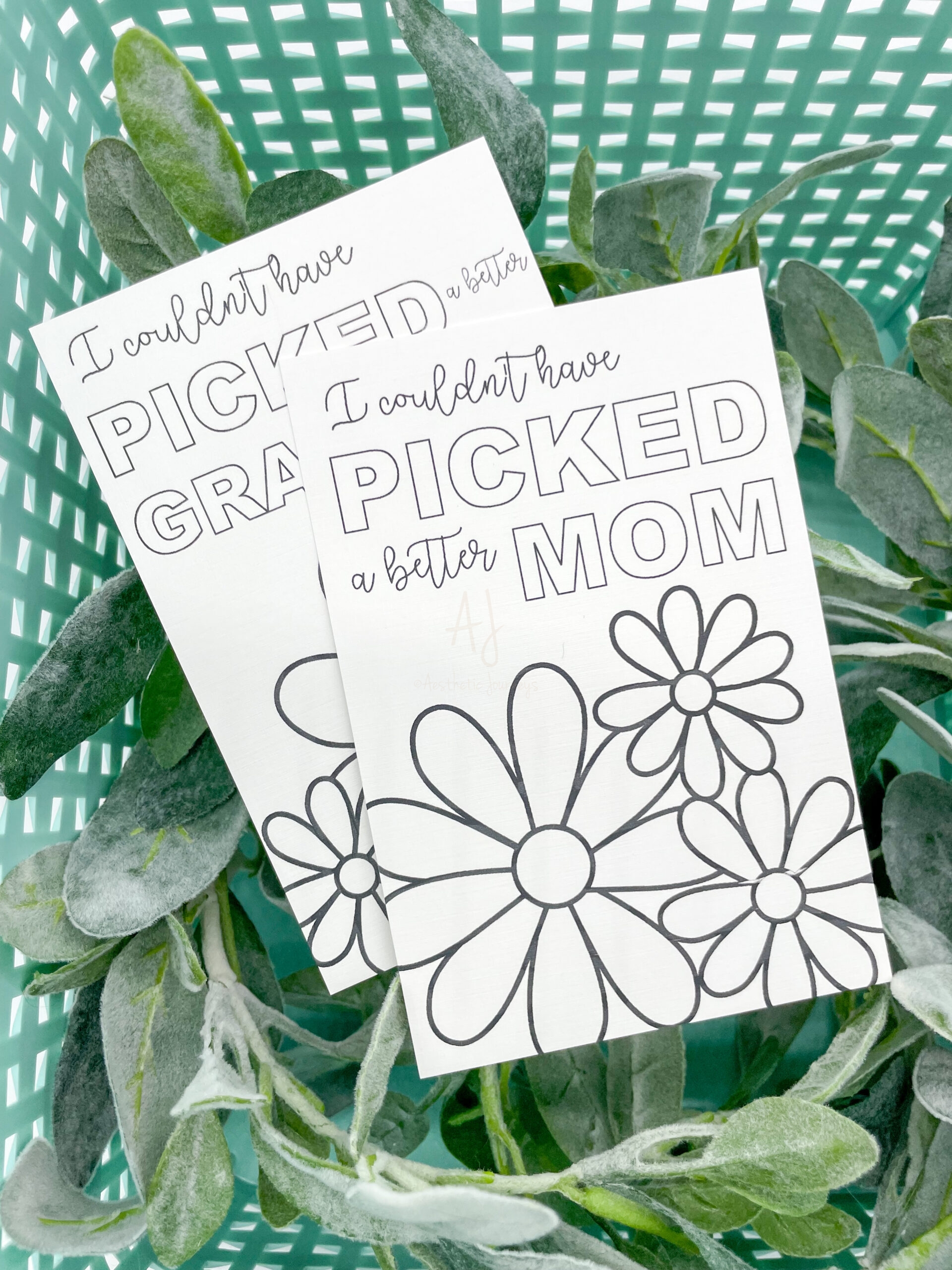 Color your own Mother's Day cards on greenery